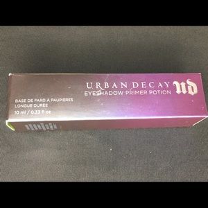Urban Decay Eyeshadow Primer Potion in Eden